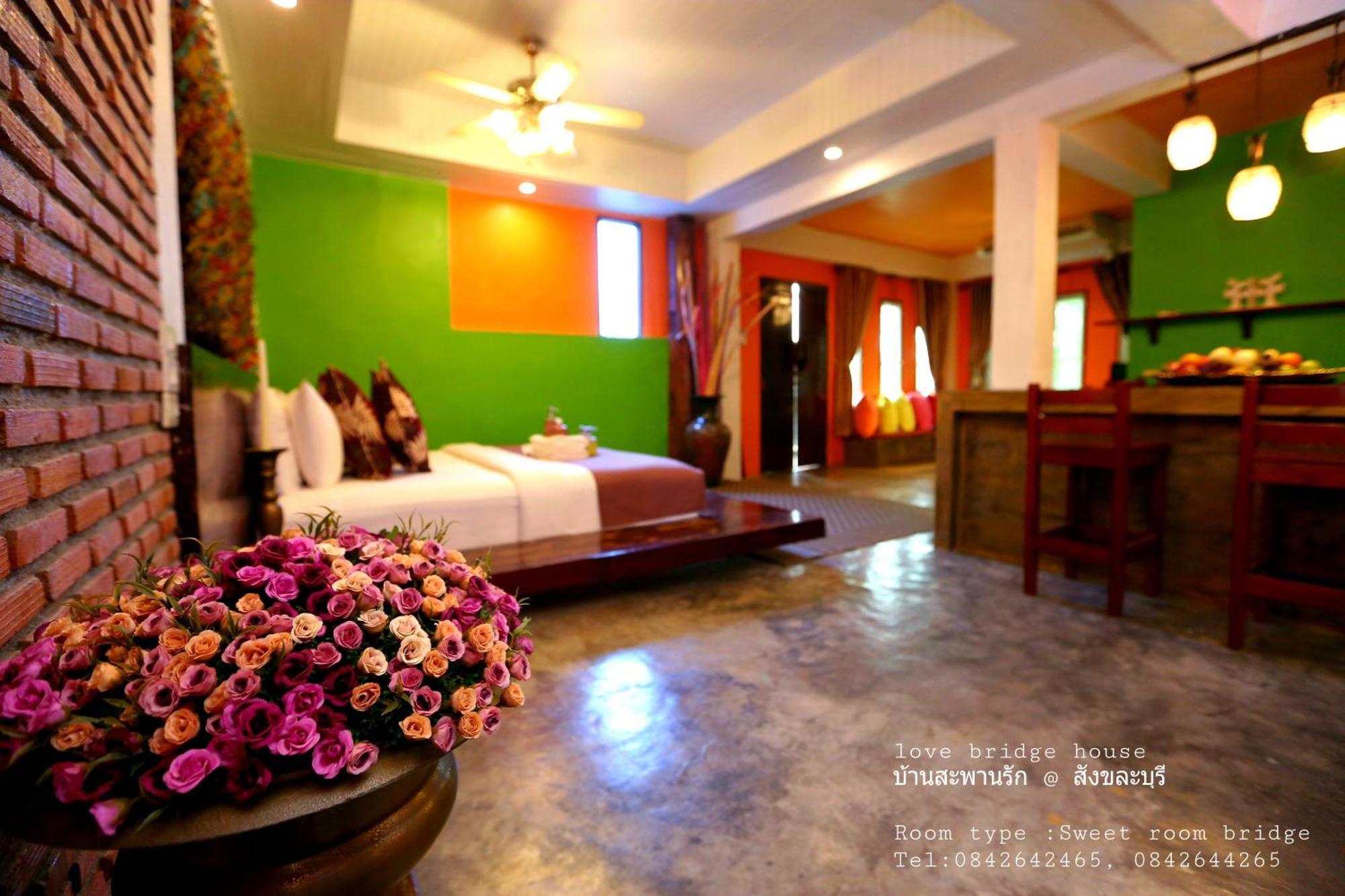 Love Bridge House บ้านสะพานรัก Sangkhla Buri Room photo